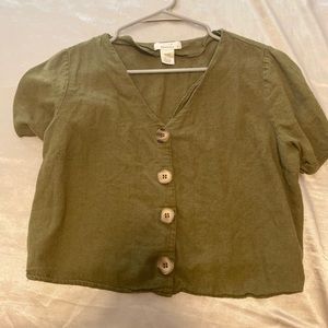 Green button up top 🍃